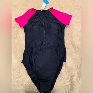 CUPSHE Women’s One Piece Swimwear NWT Black and Pink Medium